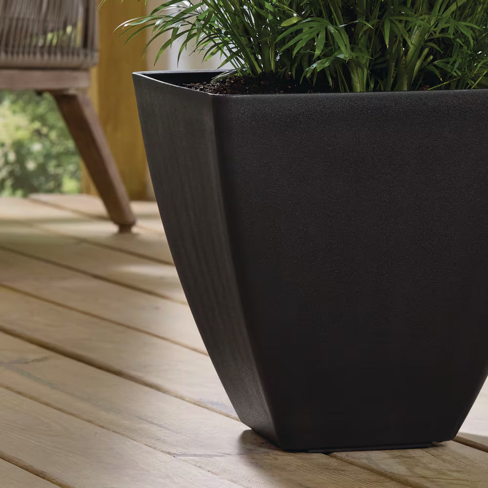 13 In. Tallulah Black Modern Recycled Materials Slate Square Planter (13 In. L X 13 In. W X 13 In. H)