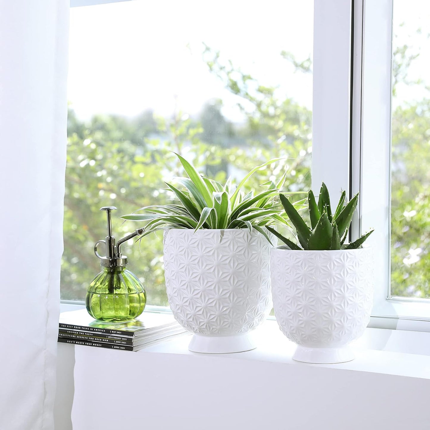 Stylish White Ceramic Planter Pots Set - 5" & 4.3" with Drainage Holes and Ice Crack Pattern for Indoor Plants